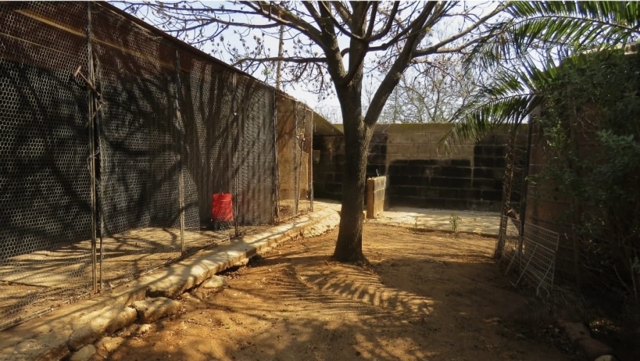 5 Bedroom Property for Sale in Uniondale Western Cape